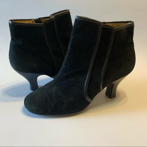 Sofft Black Suede Side Zipper Ankle Boots - Picture 10 of 11